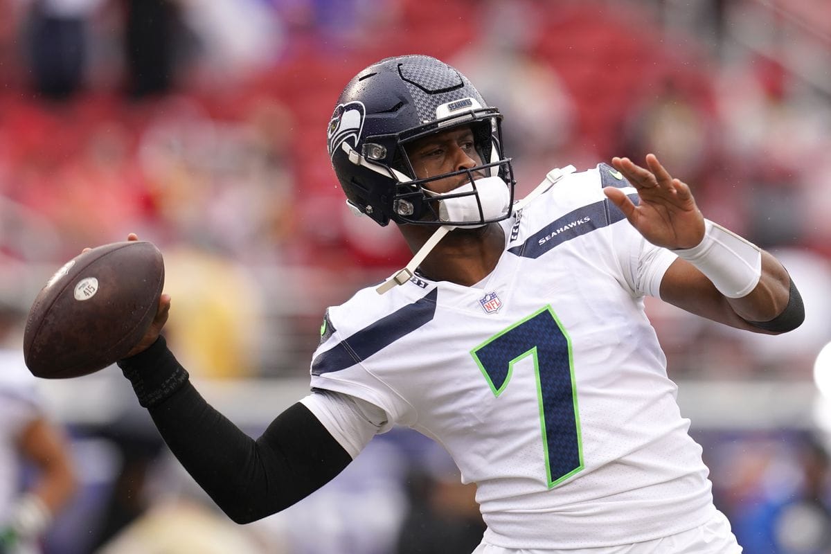 Week 10 Walkthrough: Geno Smith Takes Command
