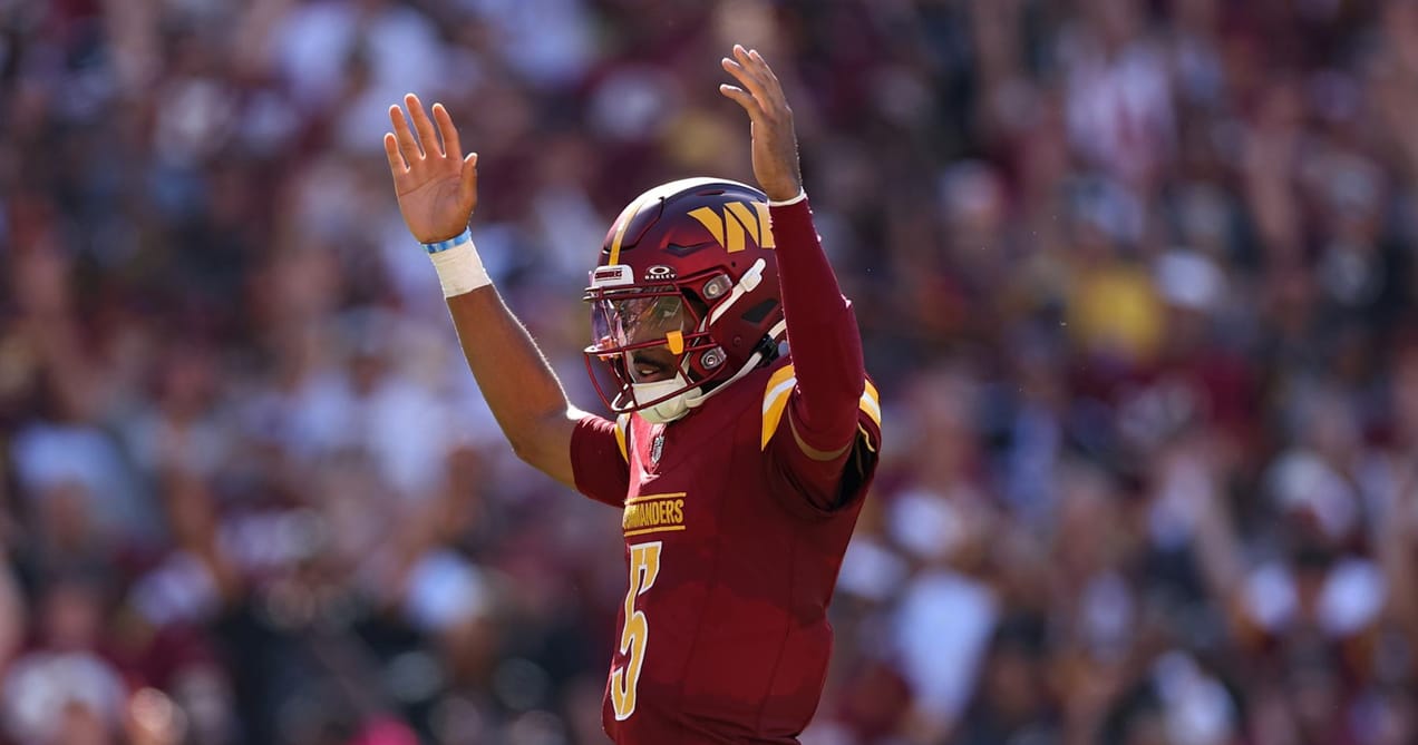 Quick Slant: SNF - Two Ouroboros-es-es for Christmas