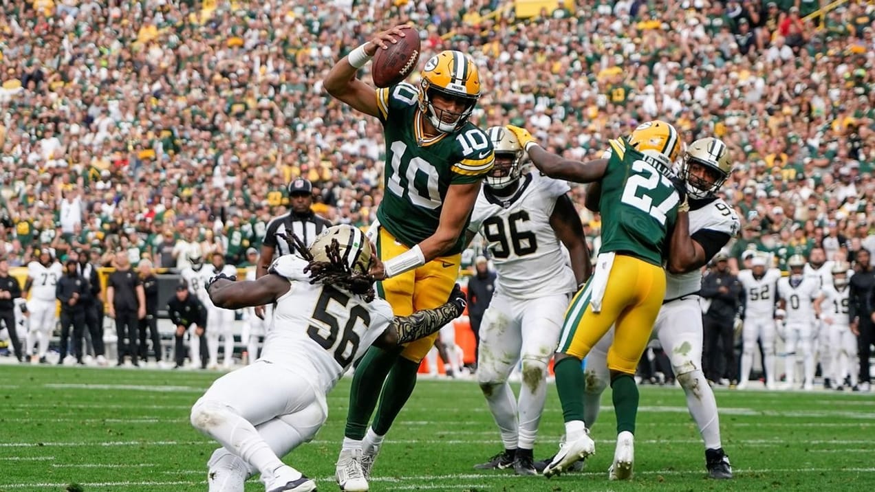 Quick Slant: MNF - This Momentary Distraction